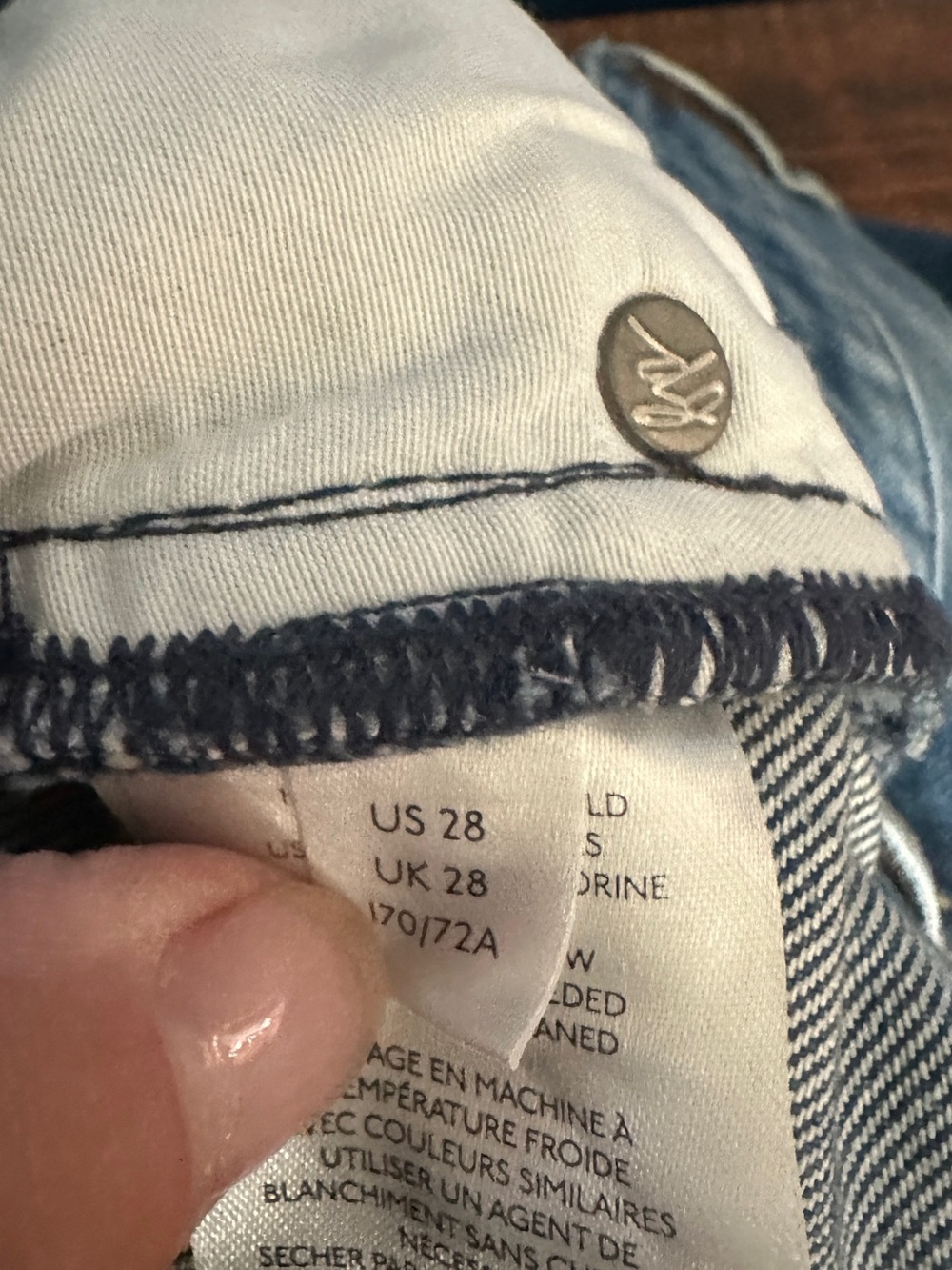 We The Free Distressed Jeans Size 28 - Picture 4 of 8